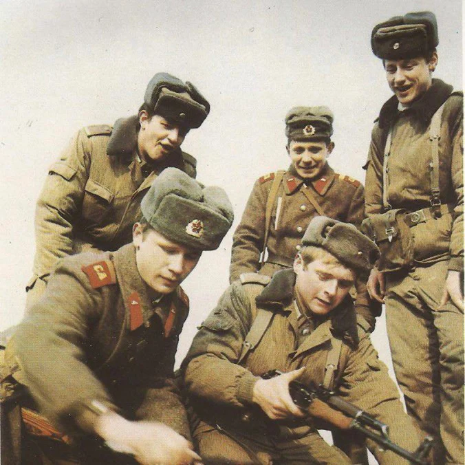 East German Grey Combat Belt - Image 10
