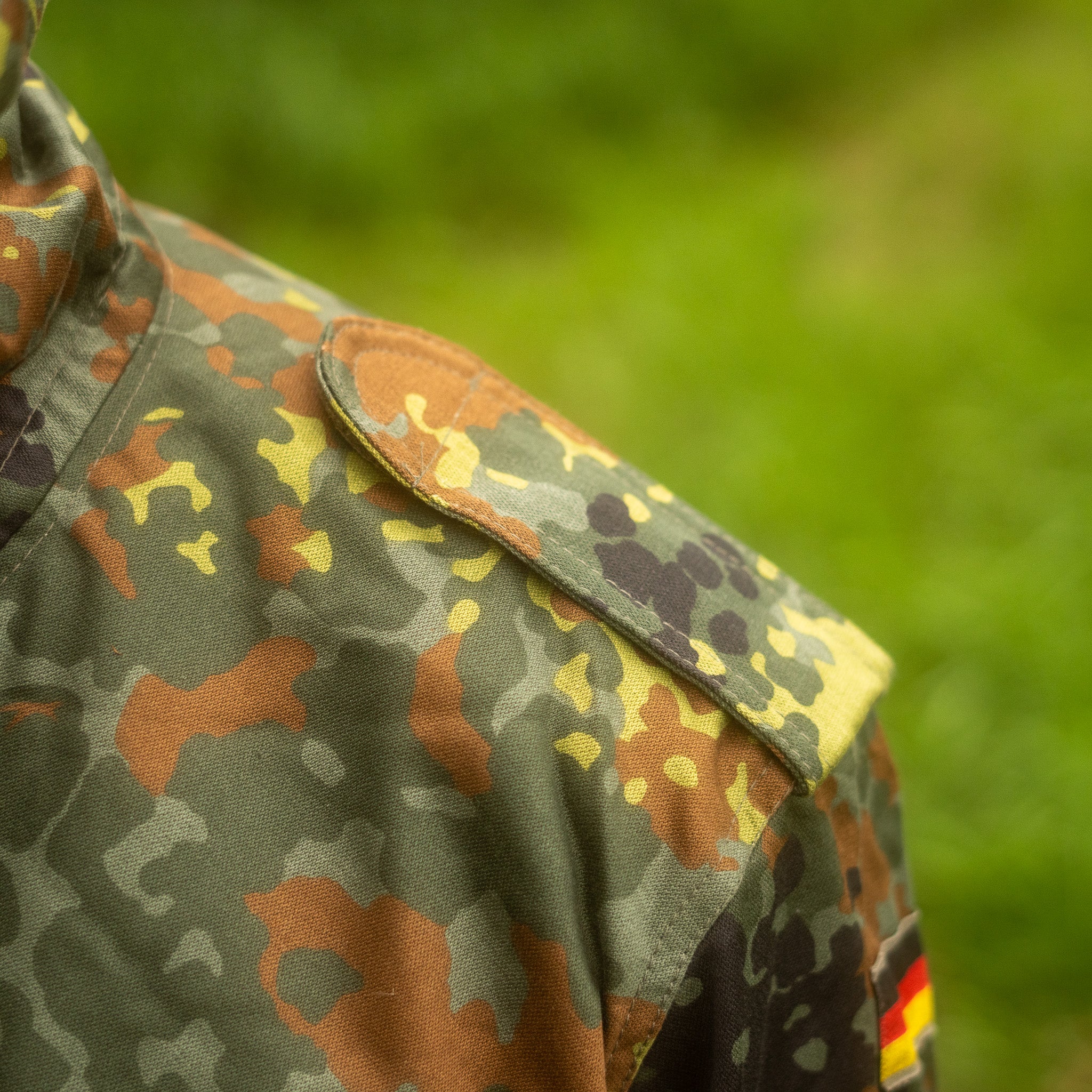 Unissued Bundeswehr Flecktarn Parka - Image 12