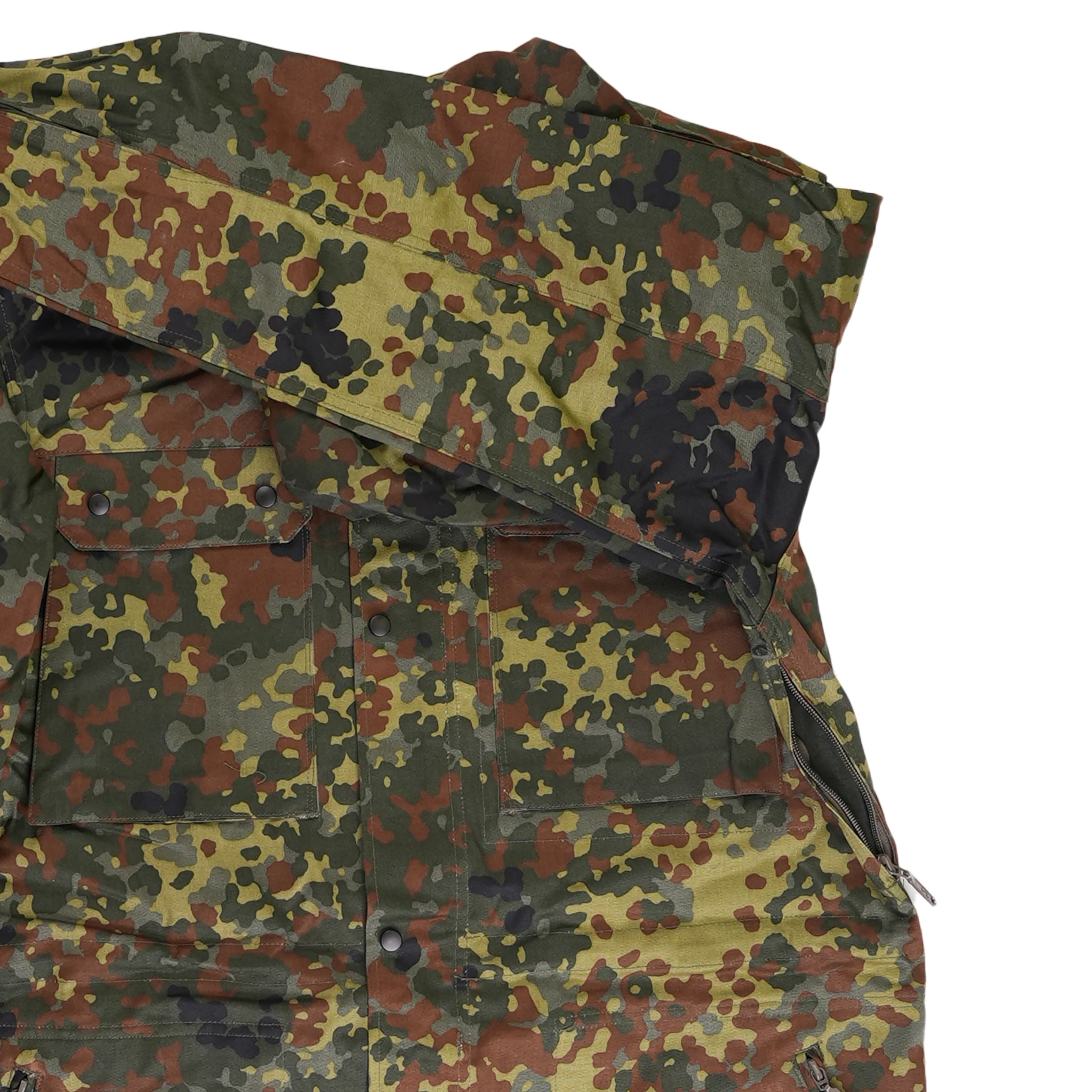Unissued Bundeswehr Flecktarn Parka - Image 3
