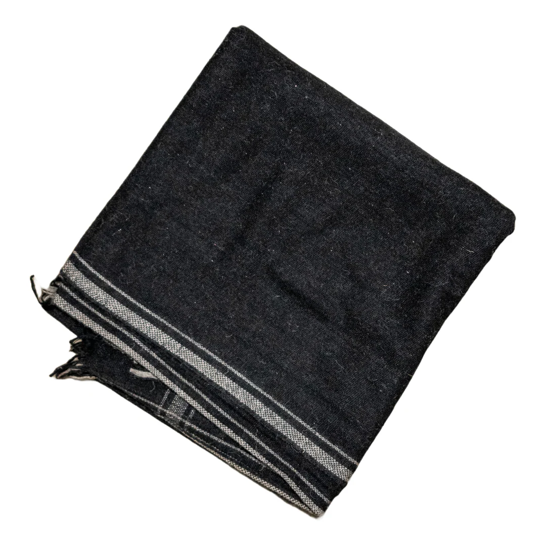 Handmade Patu Shawl - Image 4