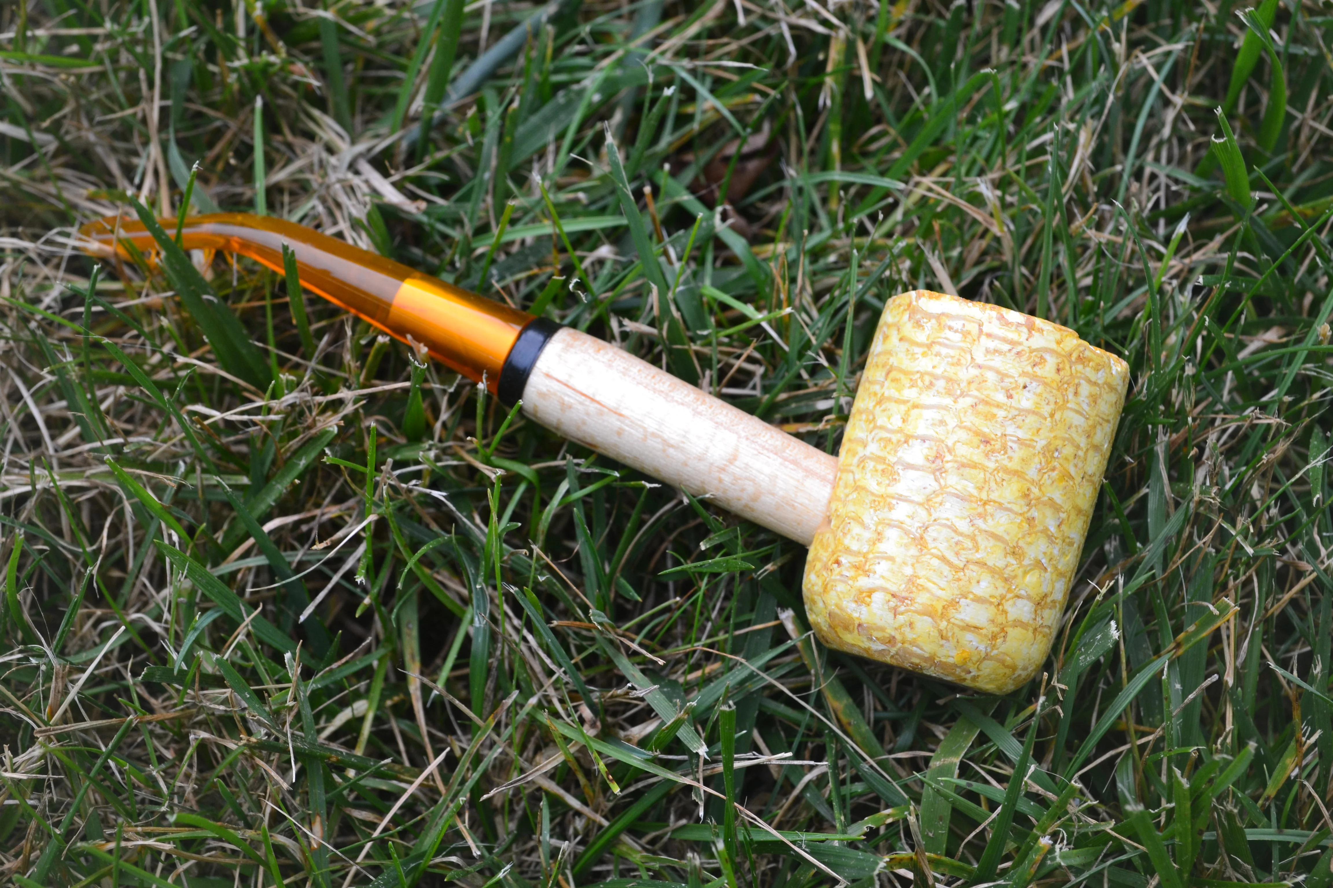 Legend Corncob Pipe - Image 7