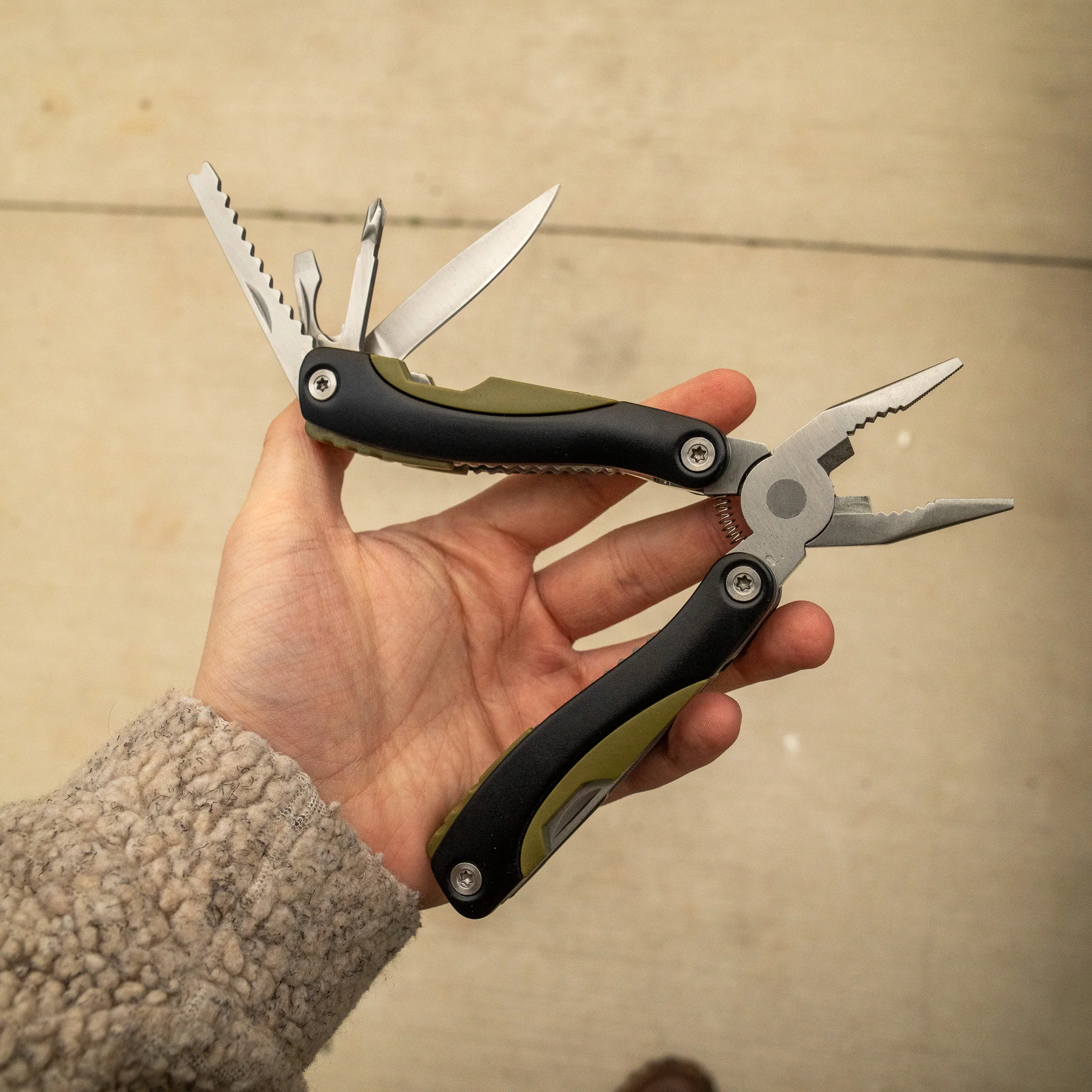Mil-Tec OD Multi Tool - Image 3