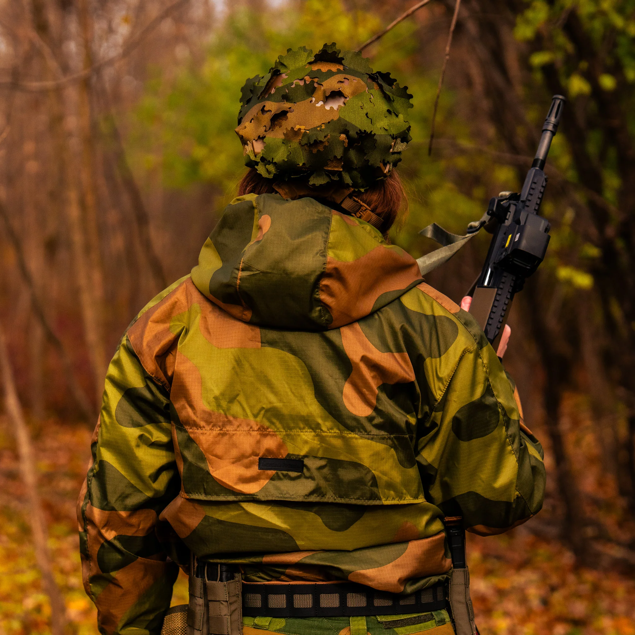 QILO x AP Retro Windbreaker in Norwegian Woodland - Image 14