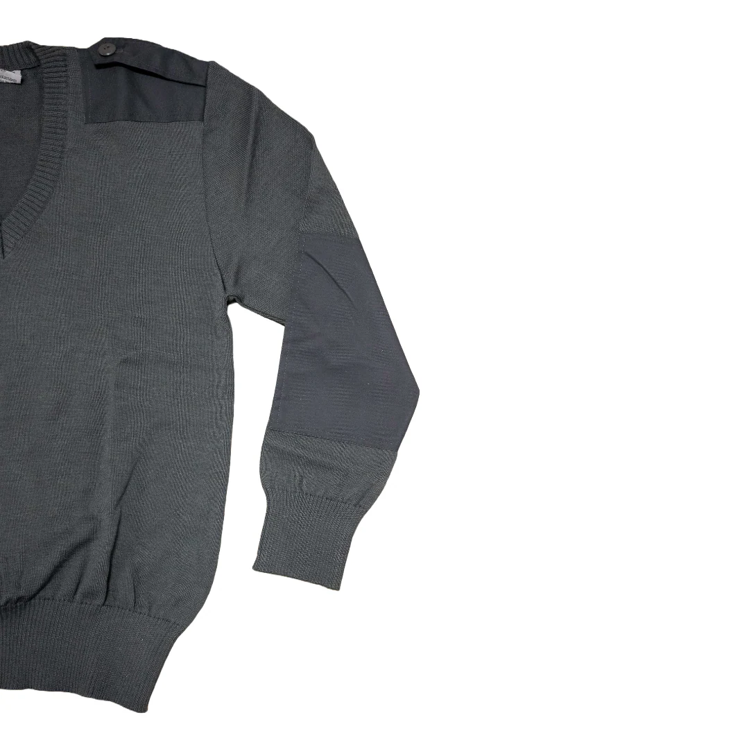 Unissued Austrian Bundesheer V-Neck Commando Sweater - Image 3