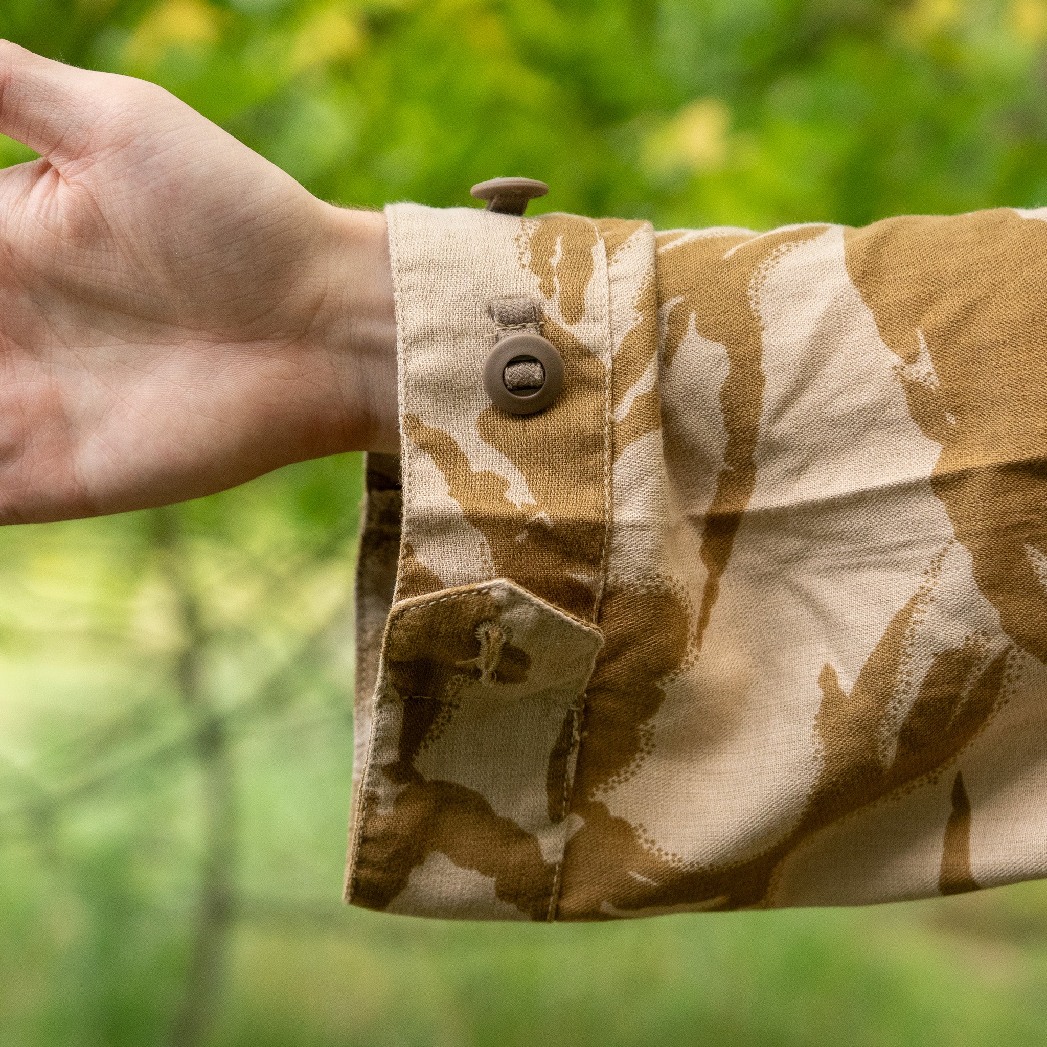 Unissued British Desert DPM Combat Jacket - Image 7