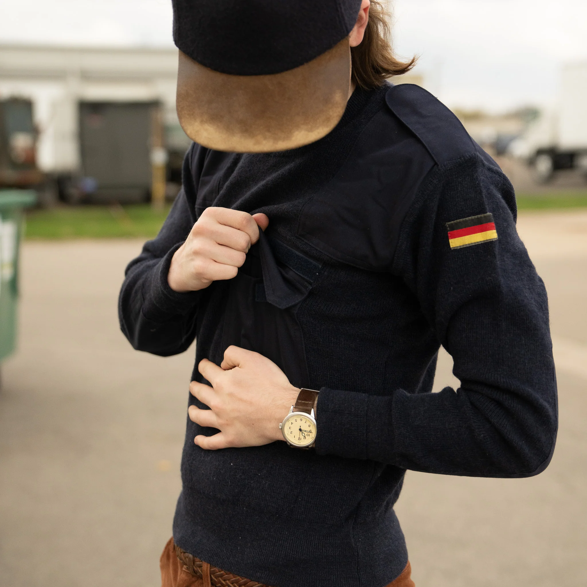 Issued German Blue Commando Sweater - Image 10