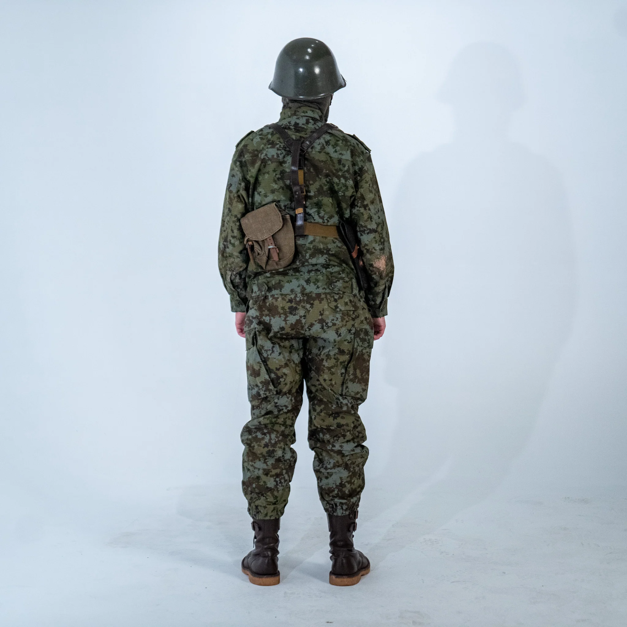 Unissued Russian FSB Border Guard Field Shirt - Image 5