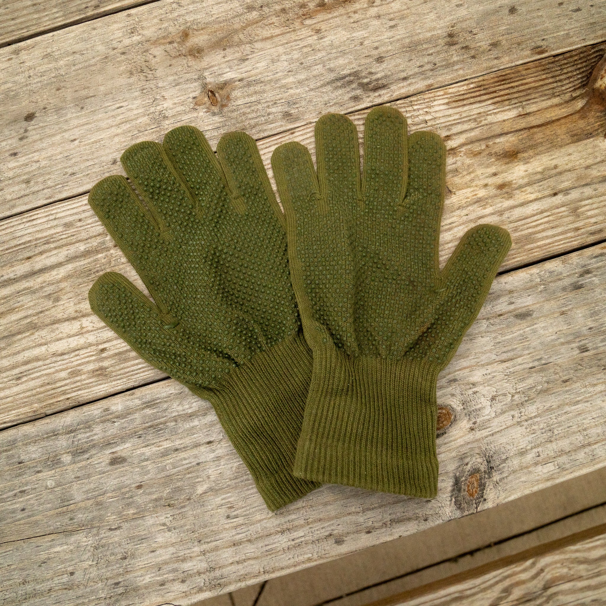 Issued USMC Grip Dot Gloves - Image 5