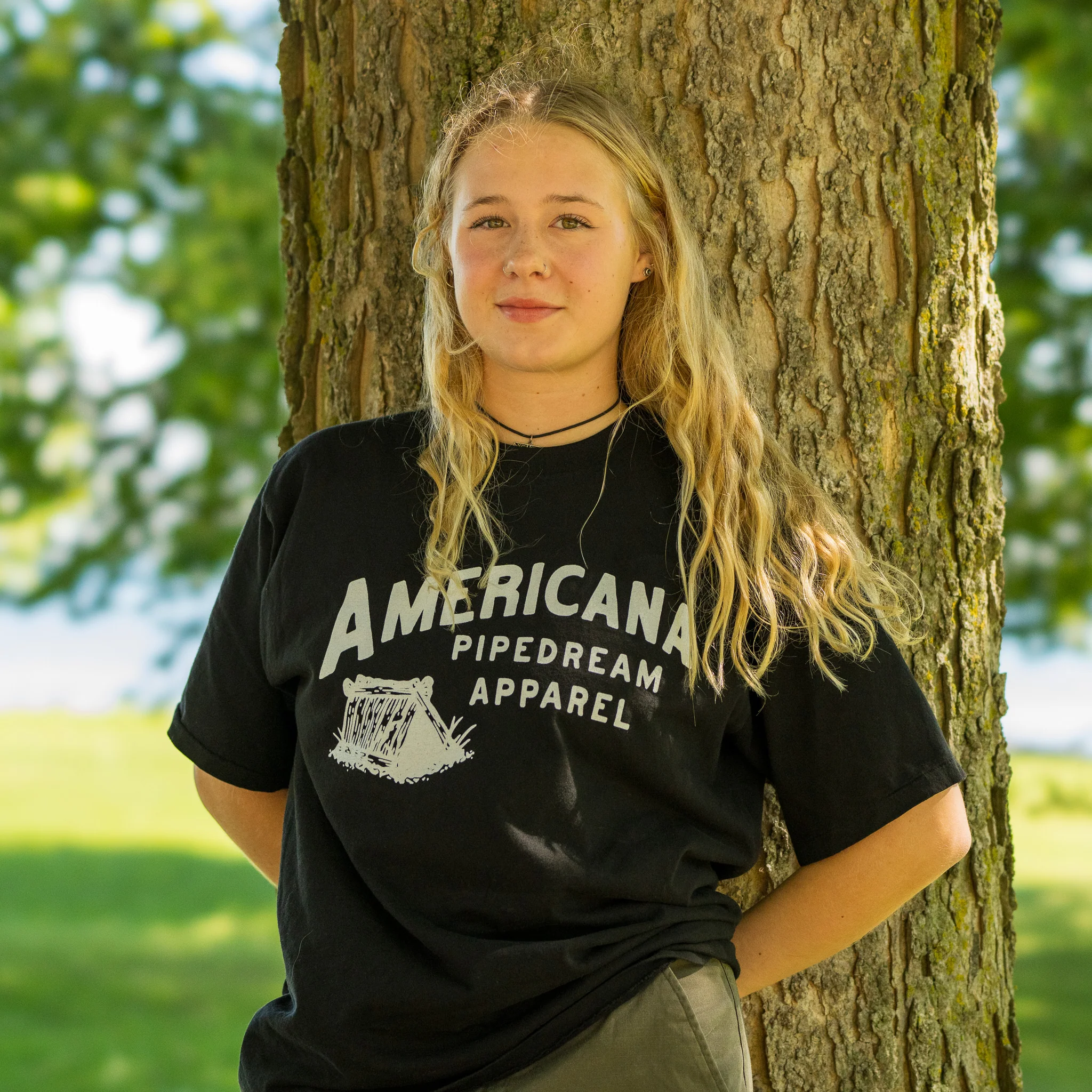 USA-Made Americana Pipedream Tee in Black - Image 4