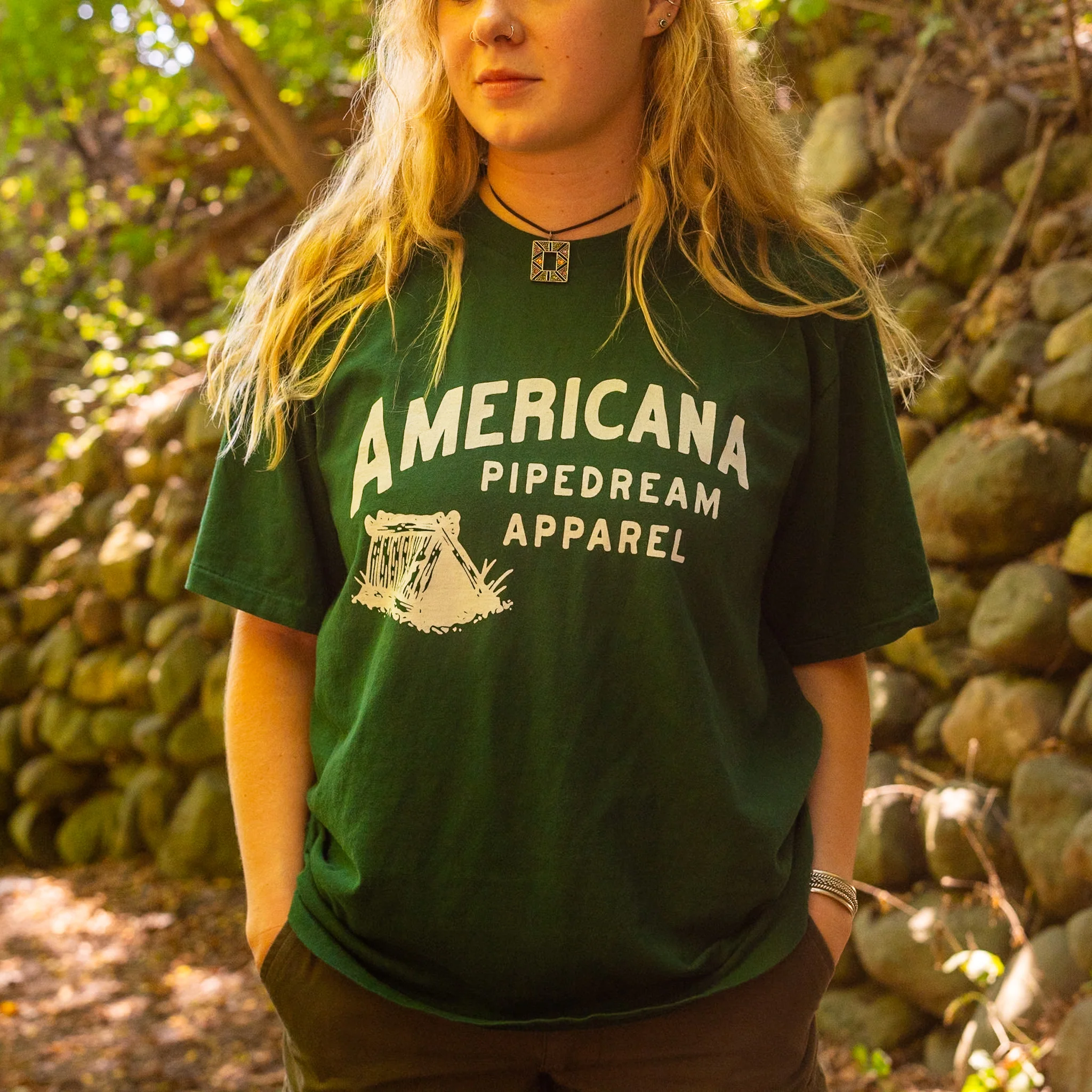 USA-Made Americana Pipedream Tee in Forest Green - Image 4